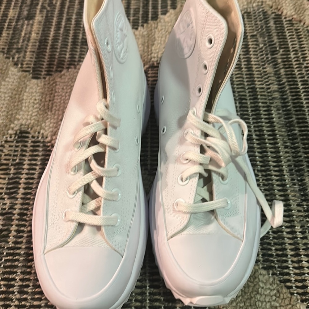 Converse Chuck IM ACCEPTING OFFERS